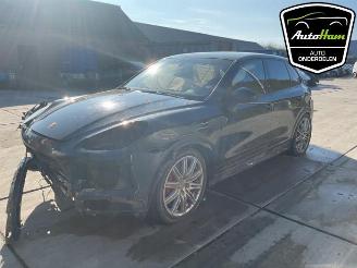 Porsche Cayenne Cayenne II (92A), SUV, 2010 / 2018 4.8 V8 32V GTS picture 4