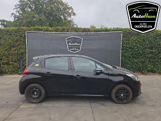 Autoverwertung Peugeot 208 208 I (CA/CC/CK/CL), Hatchback, 2012 / 2019 1.2 Vti 12V PureTech 82 2017/2
