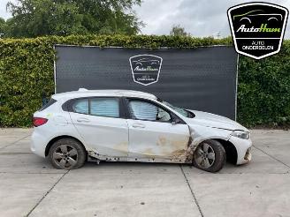 Auto da rottamare BMW 1-serie 1 serie (F40), Hatchback, 2019 118i 1.5 TwinPower 12V 2021/6