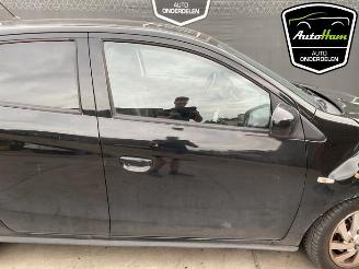 Mitsubishi Space-star Space Star (A0), Hatchback, 2012 1.2 12V picture 12