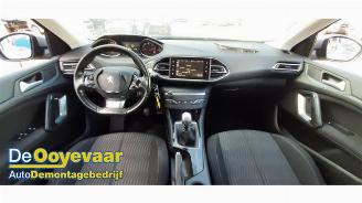 Peugeot 308 308 SW (L4/L9/LC/LJ/LR), Combi 5-drs, 2014 / 2021 1.6 BlueHDi 120 picture 2