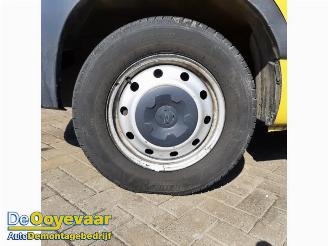Opel Movano Movano (4A1; 4A2; 4B2; 4B3; 4C2; 4C3), Van, 1998 / 2010 2.5 CDTI 16V DPF picture 3