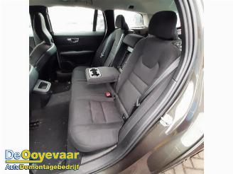 Volvo V-60 V60 II (ZW), Combi, 2018 2.0 B3 16V Mild Hybrid Geartronic picture 9