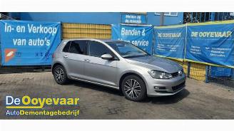 Coche siniestrado Volkswagen Golf Golf VII (AUA), Hatchback, 2012 / 2021 1.2 TSI 16V 2016/5