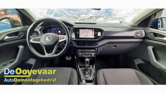 Volkswagen T-Cross T-Cross, SUV, 2018 1.5 TSI 16V picture 2