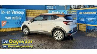 Dezmembrări autoturisme Renault Captur Captur II (RJB), SUV, 2020 1.3 TCE 130 16V 2021/3