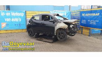 Salvage car Toyota Aygo Aygo (B40), Hatchback, 2014 1.0 12V VVT-i 2018/6