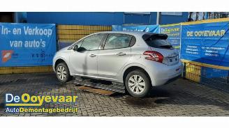 Peugeot 208 208 I (CA/CC/CK/CL), Hatchback, 2012 / 2019 1.2 Vti 12V PureTech 82 picture 2