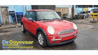 Salvage car Mini Mini Mini (R50/53), Hatchback, 2001 / 2007 1.6 16V One 2004/7