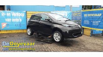 Uttjänta bilar auto Renault Zoé Zoe (AG), Hatchback 5-drs, 2012 46kW 2015/12