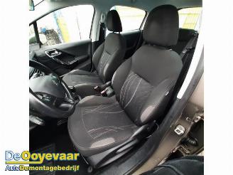 Peugeot 208 208 I (CA/CC/CK/CL), Hatchback, 2012 / 2019 1.2 Vti 12V PureTech 82 picture 6