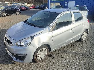 Coche accidentado Mitsubishi Space-star Mitsubishi Space Star Edition 2019/3