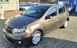 Dacia Sandero Dacia Sandero II Comfort airco navigatie picture 2