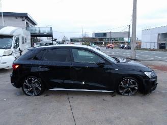 Audi A3 S-LINE picture 5