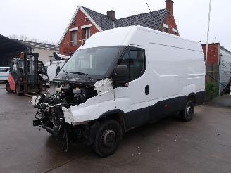  Iveco Daily 35 S16 2023/2