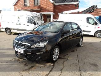 Auto incidentate Peugeot 308  2014/5