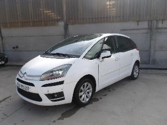 damaged passenger cars Citroën C4-picasso  2010/12