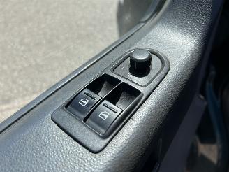 Volkswagen Transporter 2.5 TDI 340 DUBBELE CABINE 4 MOTION 4X4 AIRCO L2/H1 picture 7