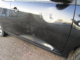 Toyota Aygo Cabrio Navi Airco picture 7