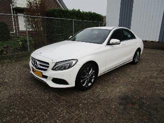 krockskadad bil auto Mercedes C-klasse 180 D Navi Clima 6-Bak 2017/4