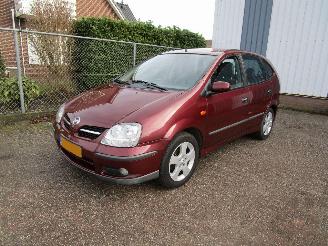 Schadeauto Nissan Almera-tino 2.2 DCI Clima Camera Radio/CD 6-Bak 2003/7