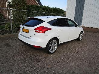 Ford Focus 1.0 Titanium Navi Clima 6-Bak picture 4