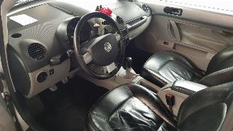Volkswagen Beetle 1.6 CABRIO  BENZ 1.595CC 75KW 102PK picture 8