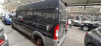 Peugeot Boxer 435 3.0 HDI L3H3 XR picture 5