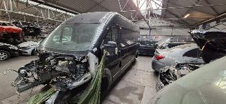 Uttjänta bilar auto Peugeot Boxer 435 3.0 HDI L3H3 XR 2016/6
