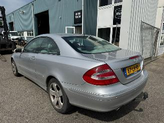 Mercedes CLK Coupé 240 Elegance AUTOMAAT BJ 2003 315.000 KM picture 3