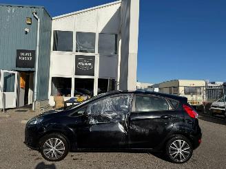 Ford Fiesta 1.0 Champion BJ 2013 57.764 KM picture 2