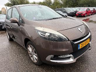 Renault Scenic 1.4 TCe Expression picture 8