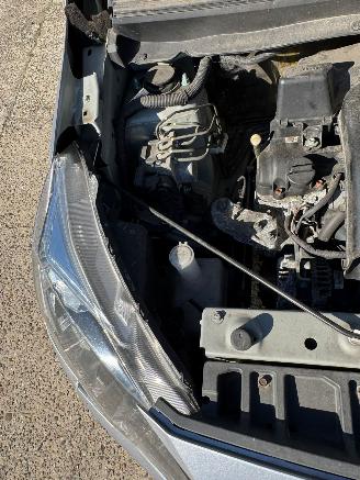 Mitsubishi Space-star 1.0 Cool+ picture 11