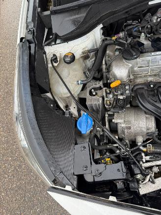 Kia Niro 1.6 GDi Hybrid First Edition picture 10