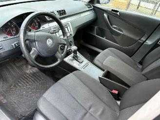 Volkswagen Passat 1.6 FSI AUTOMAAT Trendline picture 7