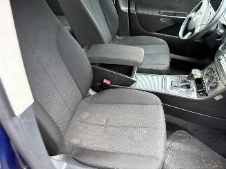 Volkswagen Passat 1.6 FSI AUTOMAAT Trendline picture 9