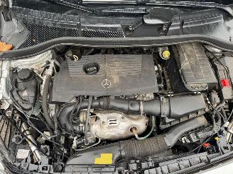 Mercedes B-klasse 180 Ambition picture 8