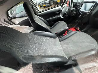 Toyota Aygo 1.0 VVT-i CABRIO x-cite BJ 2019 50.148 KM picture 12