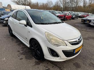 Opel Corsa 1.4-16V Cosmo picture 6