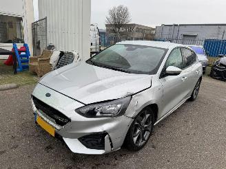 krockskadad bil auto Ford Focus 1.0 EcoBoost ST Line Business 2019/2