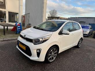 krockskadad bil auto Kia Picanto 1.0 CVVT Design Edition 2019/5