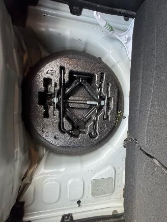 Kia Picanto 1.0 CVVT Design Edition picture 10