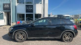 Mercedes GLA 180 AMG PANO AUT picture 2