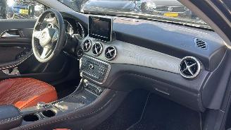 Mercedes GLA 180 AMG PANO AUT picture 13