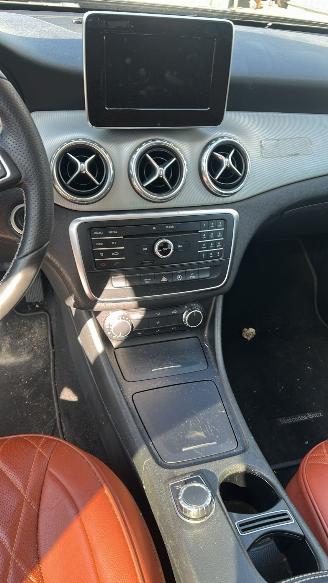 Mercedes GLA 180 AMG PANO AUT picture 12