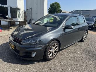 skadebil auto Volkswagen Golf 2.0 GTI AUTOMAAT 2011/1
