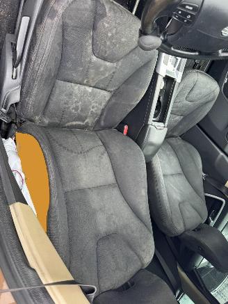 Volvo Xc-60 2.4 D5  AUTOMAAT AWD picture 15