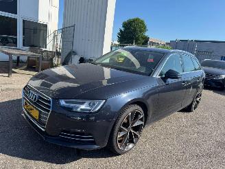 Schadeauto Audi A4 Avant Avant 1.4 TFSI Lease Edition 2017/10