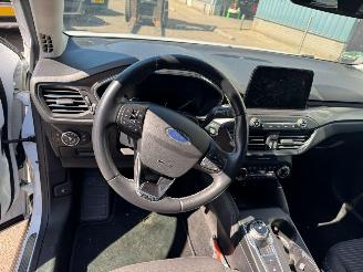 Ford Focus Wagon 1.5 DIESEL AUTOMAAT  EcoBlue Titanium Business picture 9
