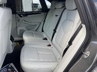 Porsche Macan 2.0 automaat bj 17 picture 11